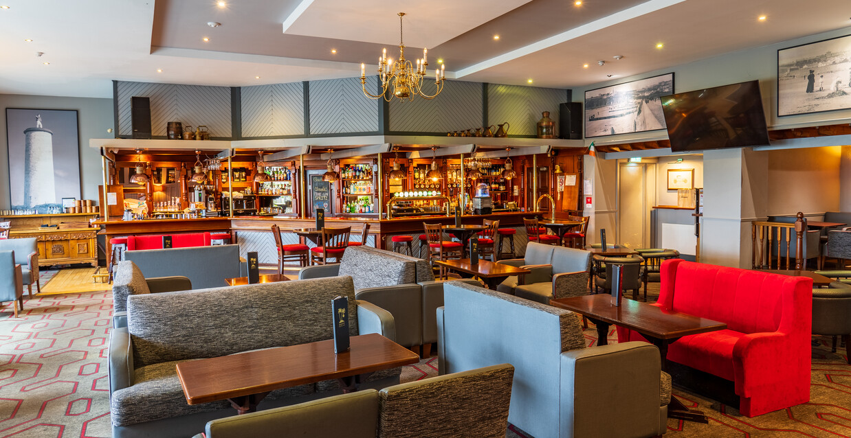 The Majestic Lounge