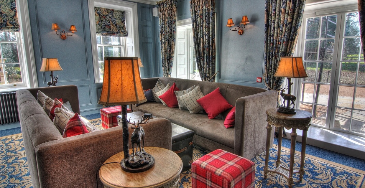 Bellingham Castle Obryen Lounge