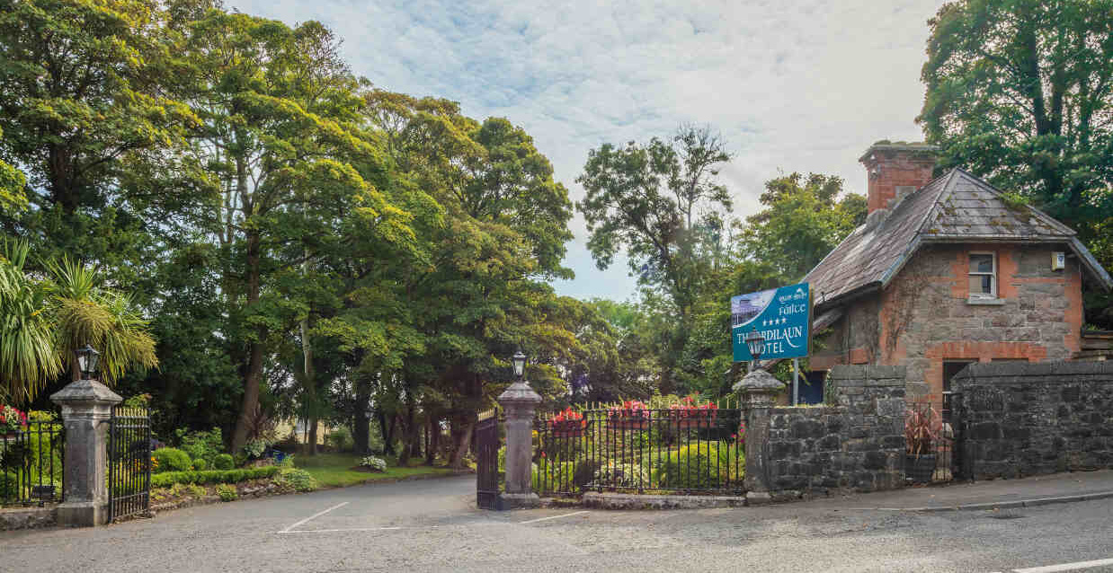 The Ardilaun Hotel Entrance and Gate Lodge