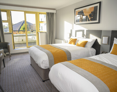 Newtown Park Hotel Family Room
