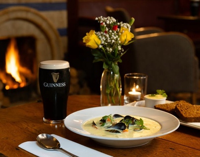 Arbutus Hotel Restaurant 4 1 1