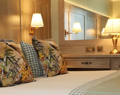 Avalon Double Room Cusions