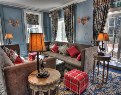 Bellingham Castle Obryen Lounge