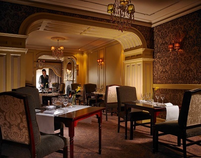 Buswells Hotel Portrait 6