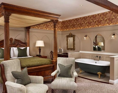 Cabra Castle Courtyard Superior Room