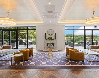 Corks Vienna Woods Hotel John Peters Suite