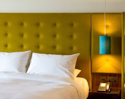 Garryvoe Hotel Bedroom Image 2