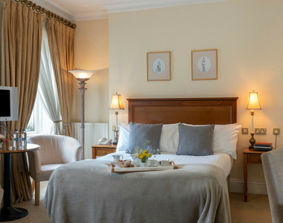 Headfort Arms Hotel Bedroom 3