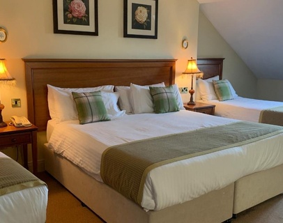 Headfort Arms Hotel Family Room