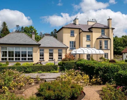 Screebe House Exterior