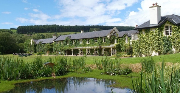 Brook Lodge Hotel 1