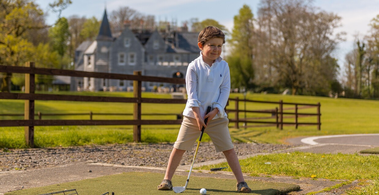 Mount Falcon Pitch And Put