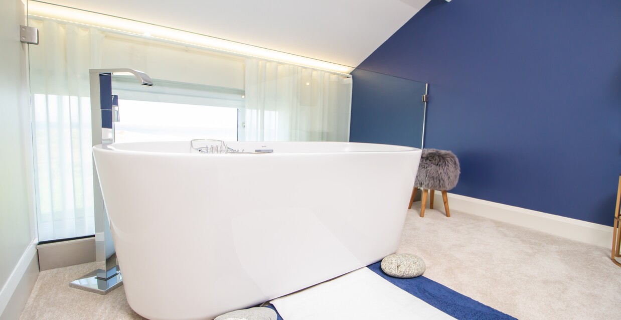 Connemara Sands Luxury Bath Resized 1