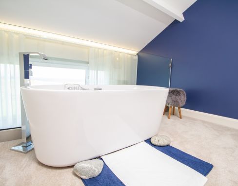 Connemara Sands Luxury Bath Resized 1