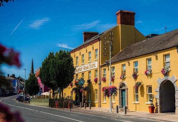 Headfort Arms Exterior 2026